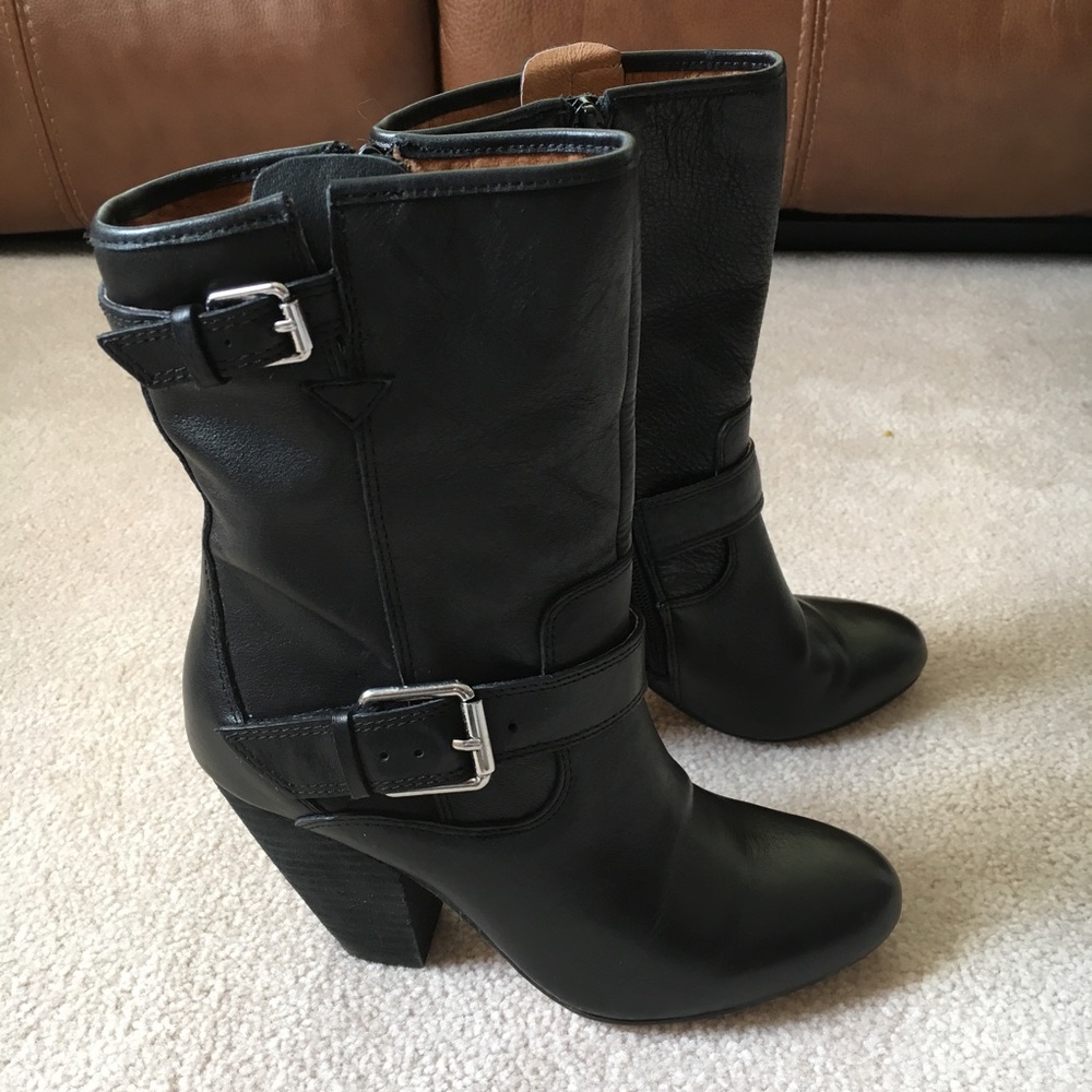 Black chunky booties